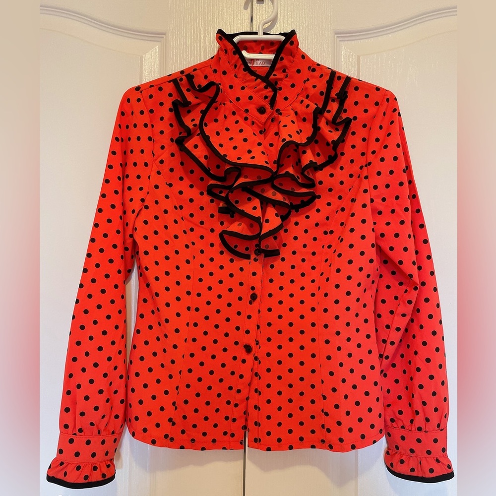 3/$30 Vintage style blouse